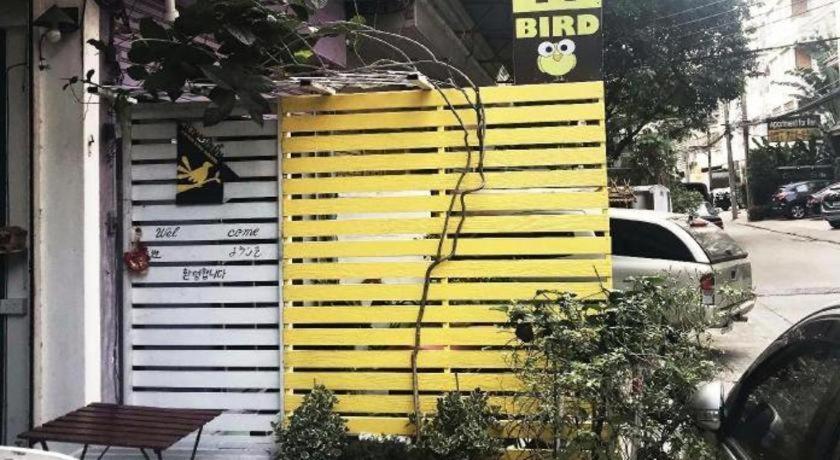 בנגקוק Kamin Bird Hostel מראה חיצוני תמונה